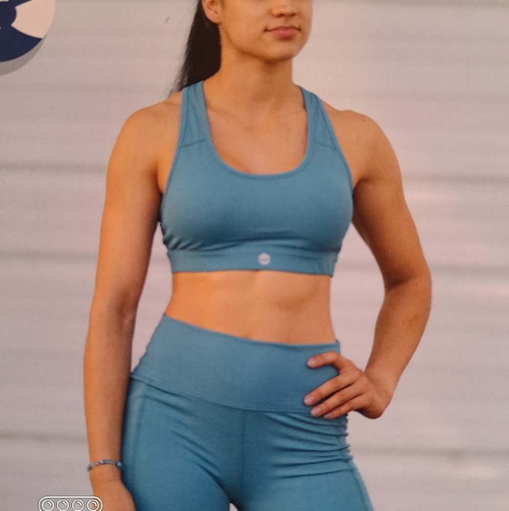 Sports bra
